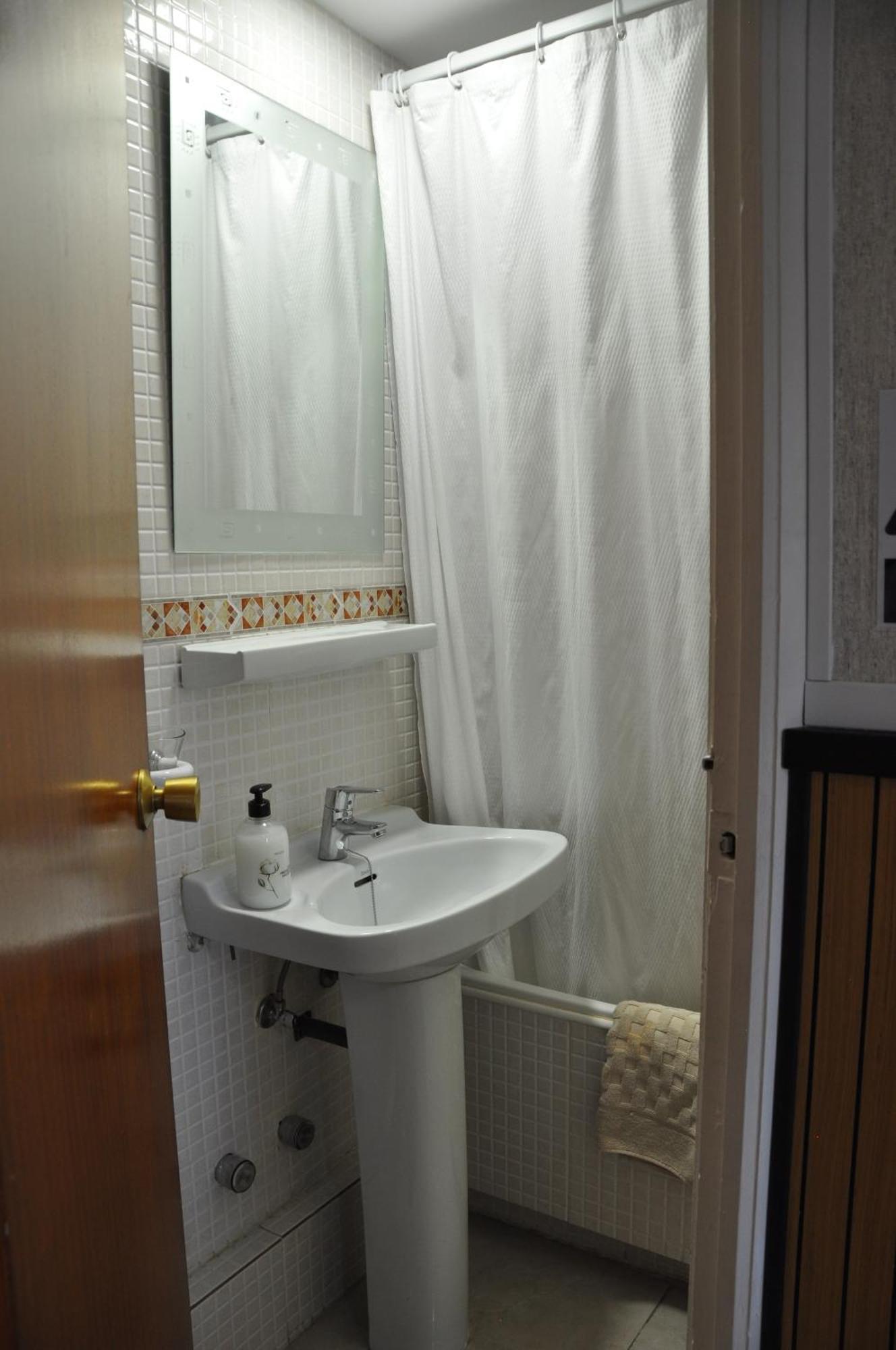 Hostal Ramon Y Cajal Valladolid Luaran gambar
