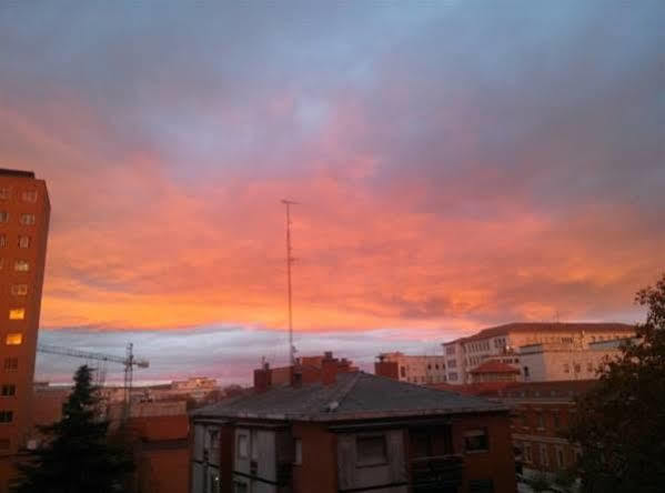 Hostal Ramon Y Cajal Valladolid Luaran gambar