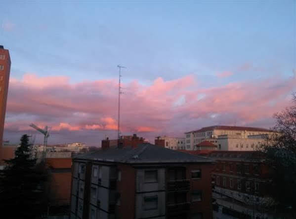 Hostal Ramon Y Cajal Valladolid Luaran gambar