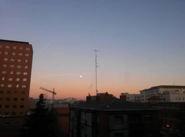 Hostal Ramon Y Cajal Valladolid Luaran gambar